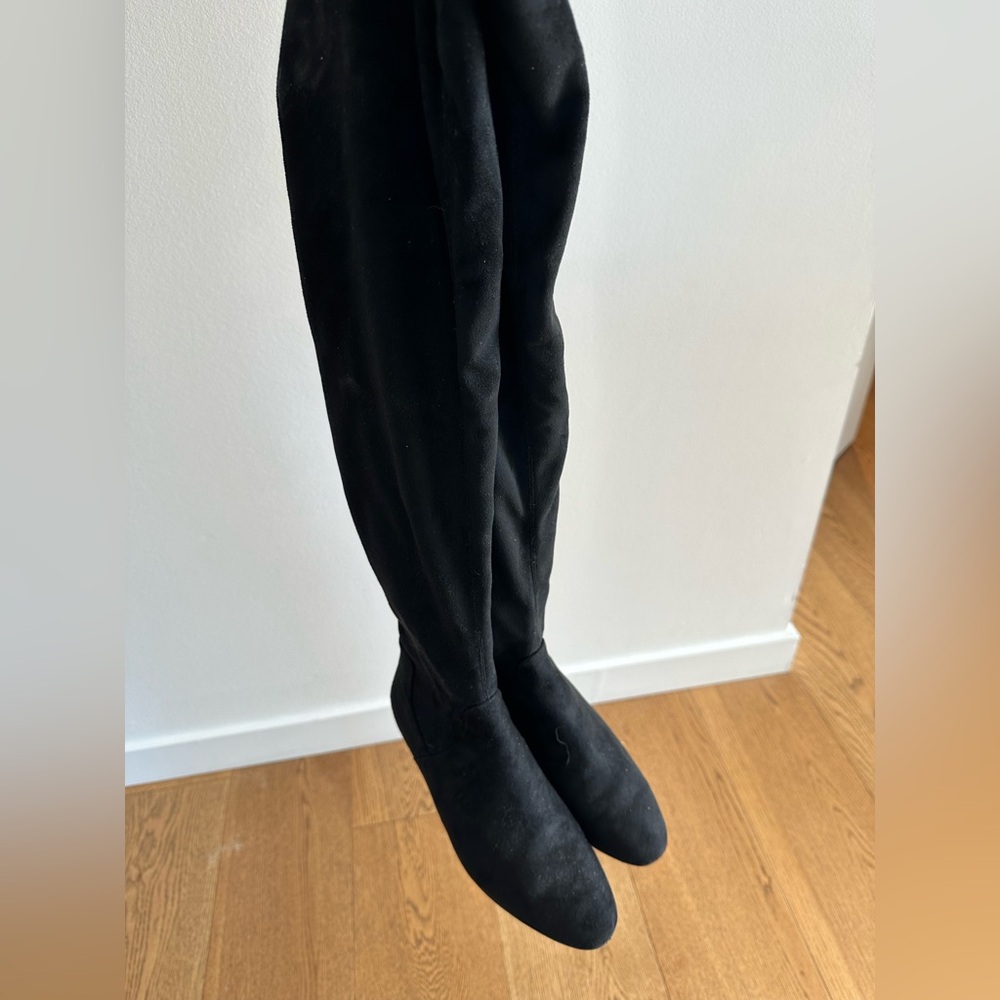 Zara Black Over-the-Knee Boots